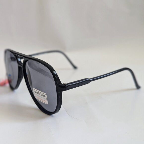 NWT Vintage 90's Plastic Aviator Style Polarized Sunglasses (S. Black) - Picture 3 of 5
